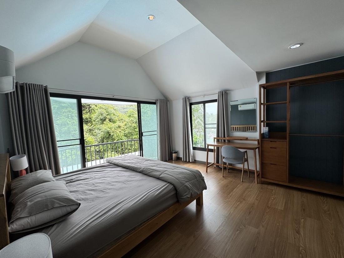 Mountain View House